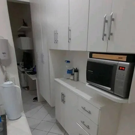 Apto Copacabana - Posto 5 - ótima localização-2